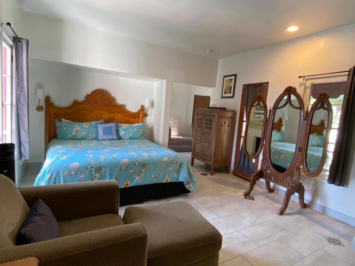 Villa Rosa Inn Σάντα Μπάρμπαρα Εξωτερικό φωτογραφία