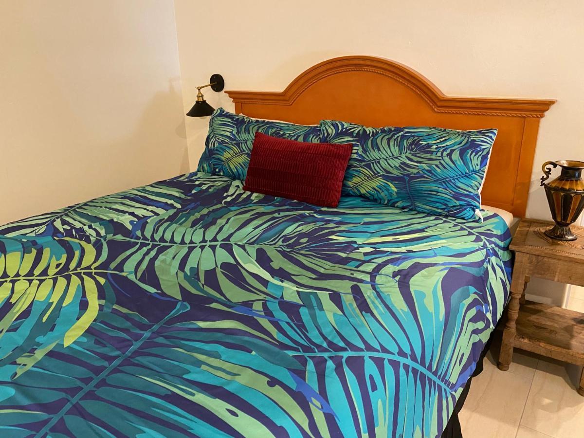 Villa Rosa Inn Σάντα Μπάρμπαρα Εξωτερικό φωτογραφία