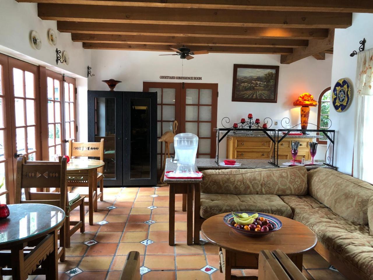 Villa Rosa Inn Σάντα Μπάρμπαρα Εξωτερικό φωτογραφία